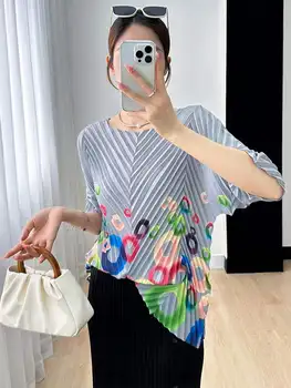 Плиссированный женски случайни топ с кръгло деколте от корейския дизайнер, женска риза в стил ретро премиум-клас, еластична тениска за мама