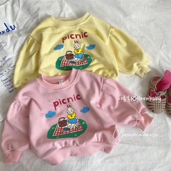 Ризи за момичета 2023, пролетно-есенни блузи за деца, корейски вариант на детска пуловера с дълги ръкави, всекидневни пуловер със заек, детски тениски